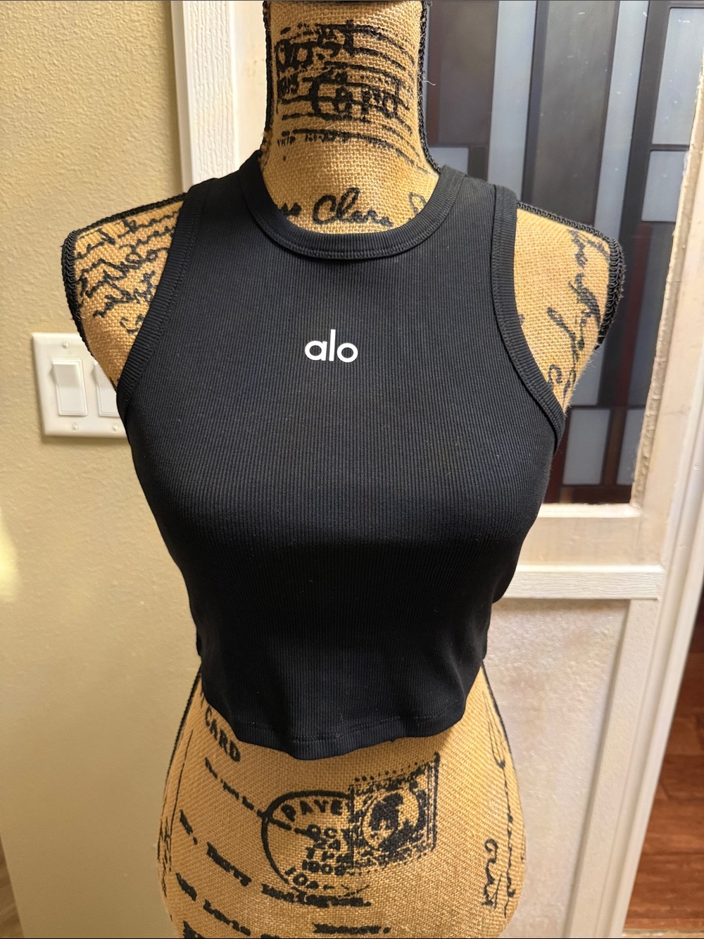 ALO Yoga Black Ribbed Cropped Tank Top